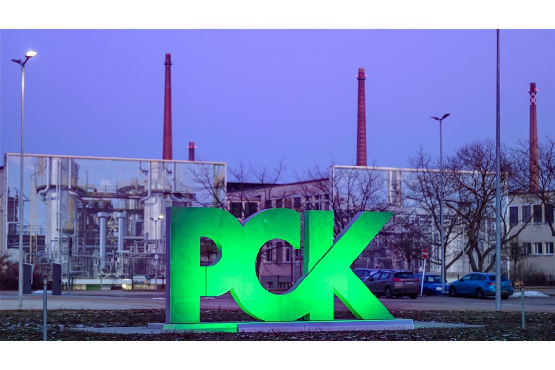 Die Ostbeauftragte der Bundesregierung, Elisabeth Kaiser, besucht die PCK-Raffinerie in Schwedt. (Archivbild)