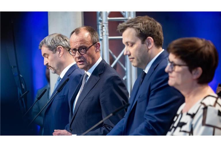 Die Parteien haben ihre Zustimmung gegeben, nun fehlt nur noch die Unterzeichnung des Koalitionsvertrags.