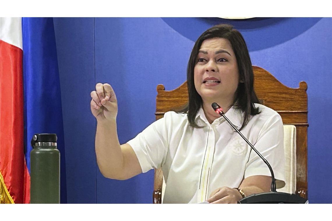 Todesdrohungen innerhalb der Regierung der Philippinen Die philippinische Vizepräsidentin Sara Duterte hat nach eigener Aussage für den Fall ihrer Ermordung dafür gesorgt, dass Präsident Marcos Jr. sterben soll. (Archivbild)