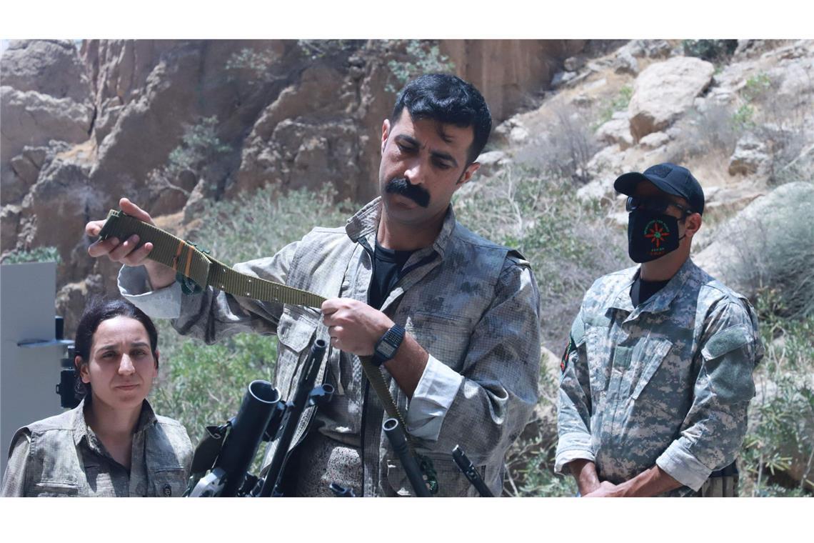 Die PKK legt erste Waffen nieder.