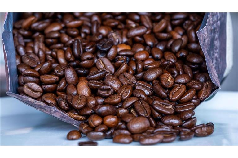 Die Polizei ermittelt nun zu den genauen Umständen der Kaffee-Diebstähle im Landkreis Passau. (Symbolbild)