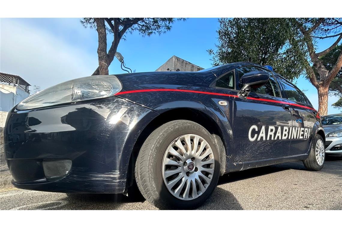 Strand-Bulldozer tötet Urlauberin in Italien Die Polizei ermittelt. (Symbolbild)