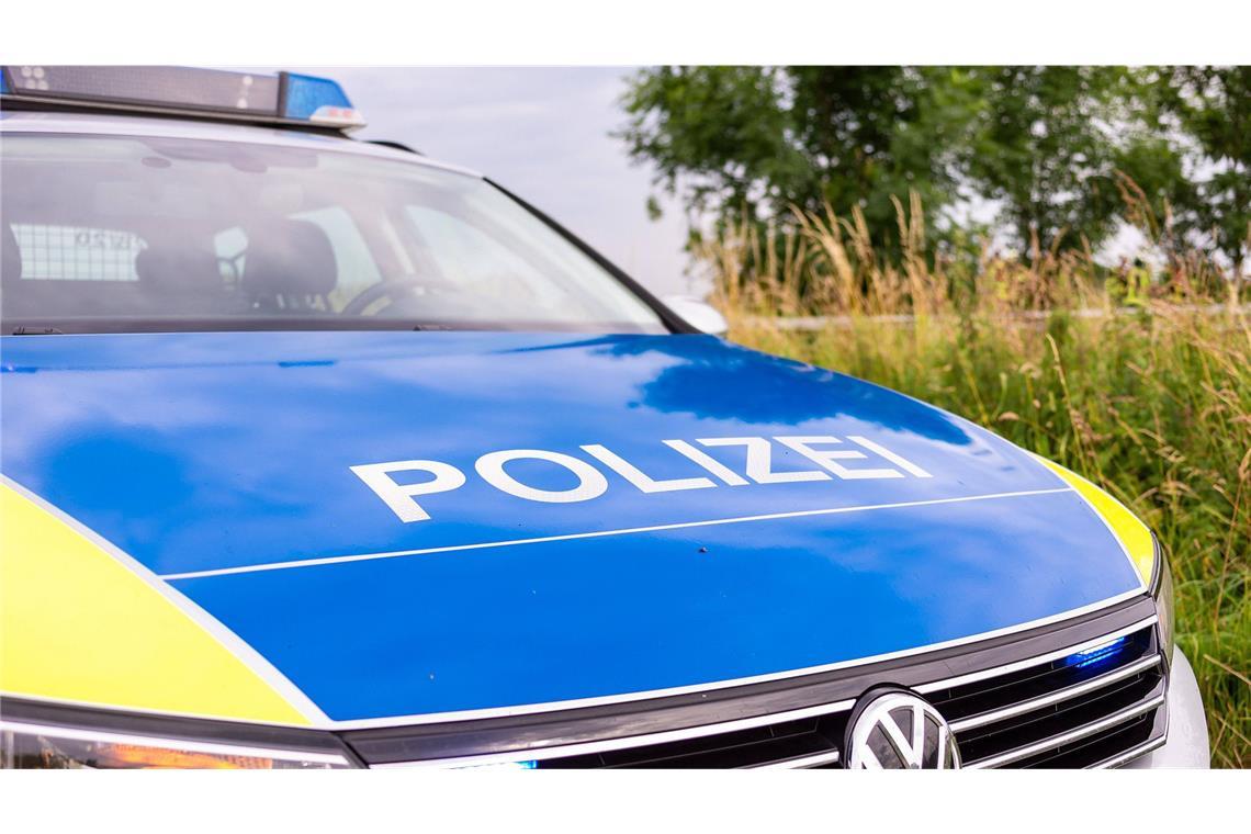 Die Polizei ermittelt vor Ort (Symbolbild).