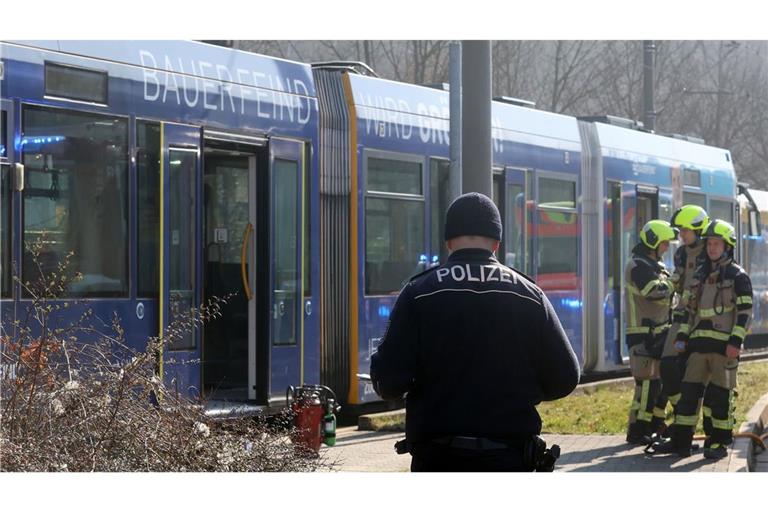 Die Polizei ermittelt wegen versuchten Mordes.