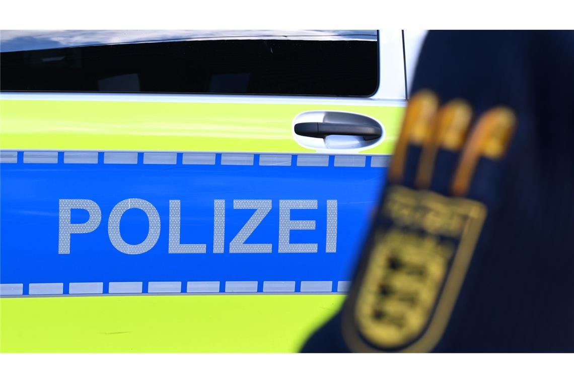 Ermittlungen nur gegen mutmaßliche Mutter Die Polizei ermittelt weiter. (Symbolbild)