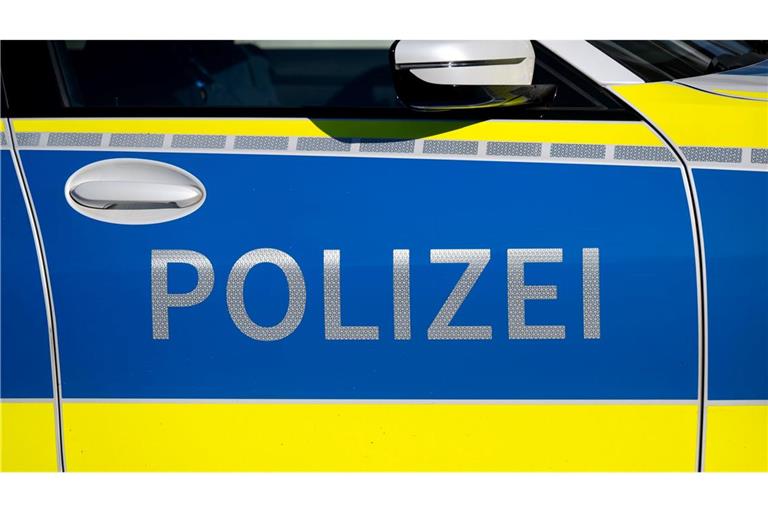 Die Polizei ermittelt, wer hinter dem Angriff steckt, und sucht nach Zeugen. (Symbolbild)