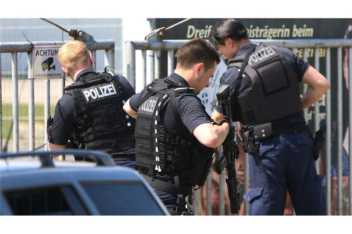 Die Polizei erschoss das Tier.