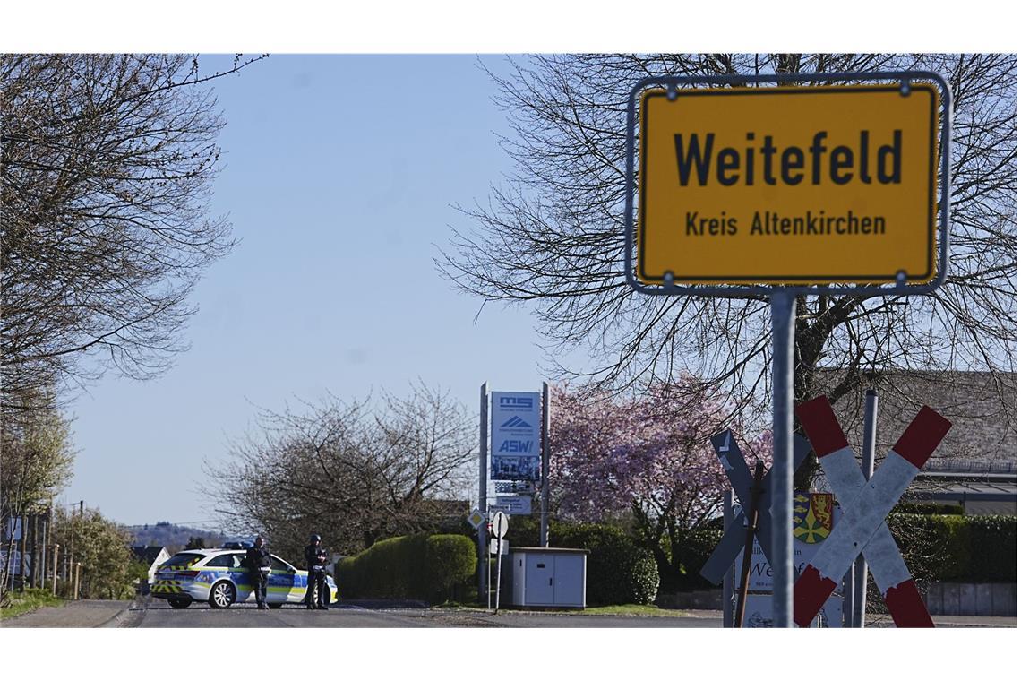 Was am Abend bekannt ist – und was nicht Die Polizei fahndet nach dem oder den Tätern.