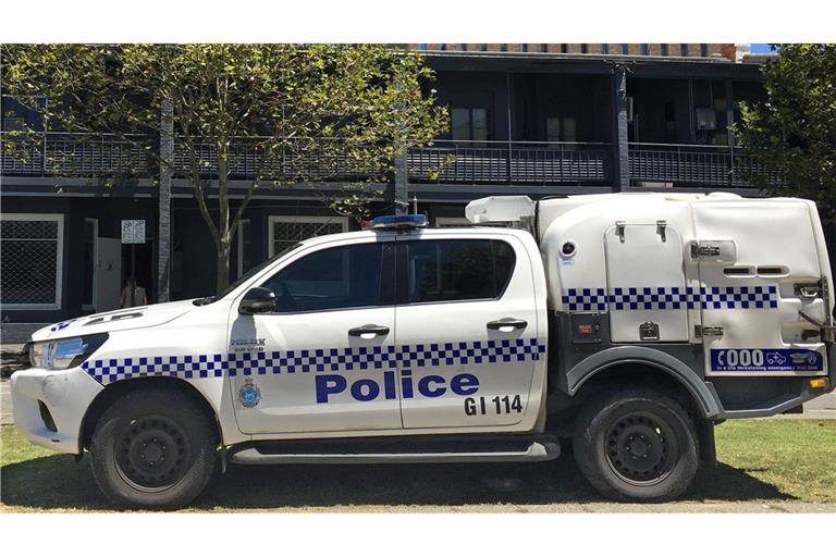 Die Polizei fordert die Freilassung des Mannes.