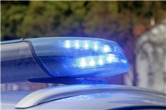 Die Polizei hat den Tatverdächtigen noch vor Ort angetroffen. Symbolbild: Jörg Fiedler