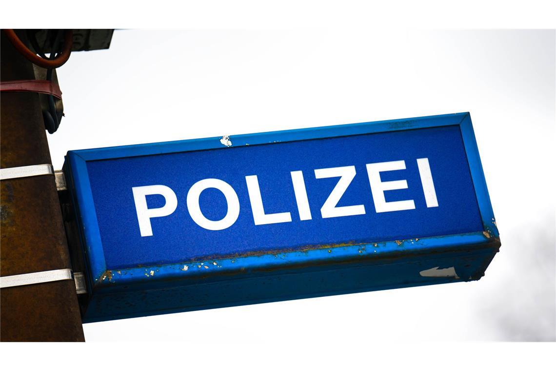 Verletzter Mann ohne Erinnerung gefunden - Gab es Streit? Die Polizei hat ihre Ermittlungen aufgenommen. (Symbolbild)
