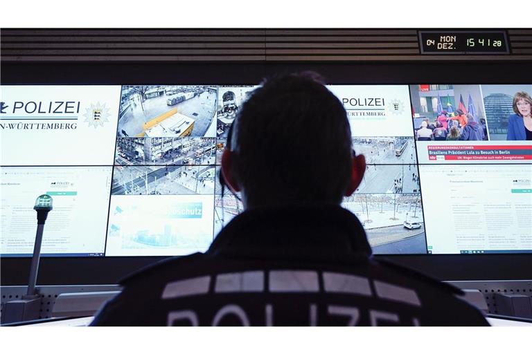 Die Polizei in Baden-Württemberg darf künftig die Palantir-Software nutzen. (Symbolbild)