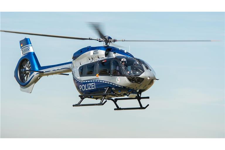 Die Polizei in Köln sucht nach einem flüchtigen 38-Jährigen. (Symbolbild)
