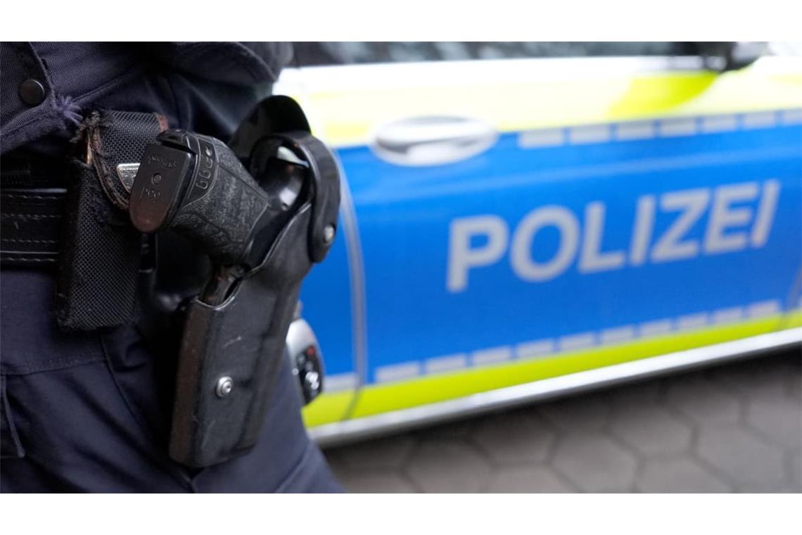 Die Polizei ist mit einem größeren Aufgebot in Mannheim im Einsatz.