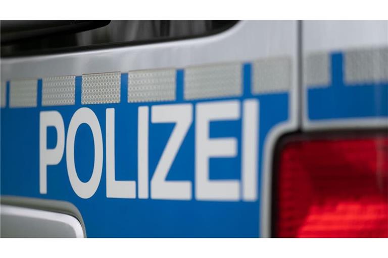Die Polizei ist nach einem schweren Unfall auf der A7 im Landkreis Oberallgäu im Einsatz.