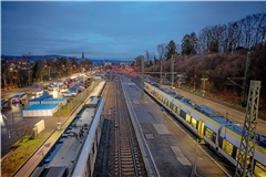 Die Polizei nehm den Randalierer über Nacht in Gewahrsam. Archivfoto: Alexander Becher 