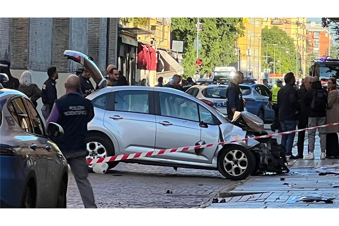 Die Polizei sperrte den Tatort ab.