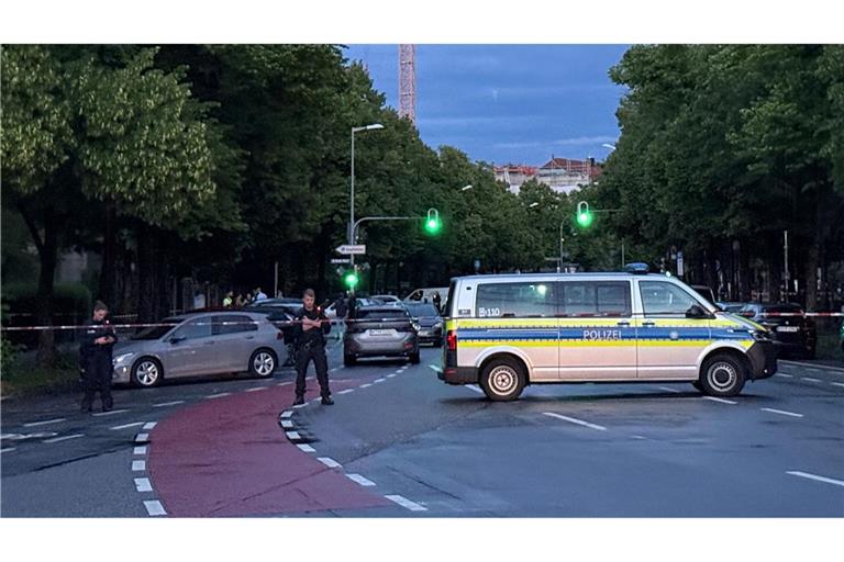 Die Polizei sperrte den Tatort ab.