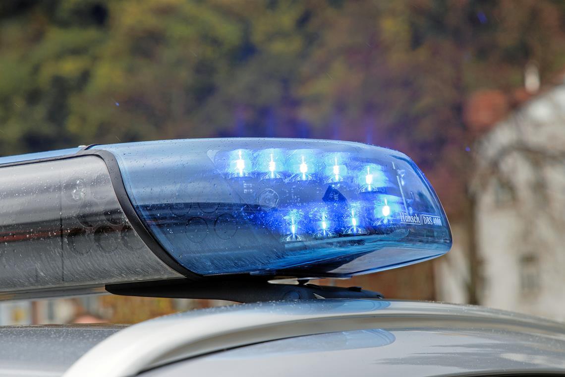 Die Polizei sucht Zeugen, die vom Geisterfahrer gefährdet worden sind. Symbolfoto: Jörg Fiedler