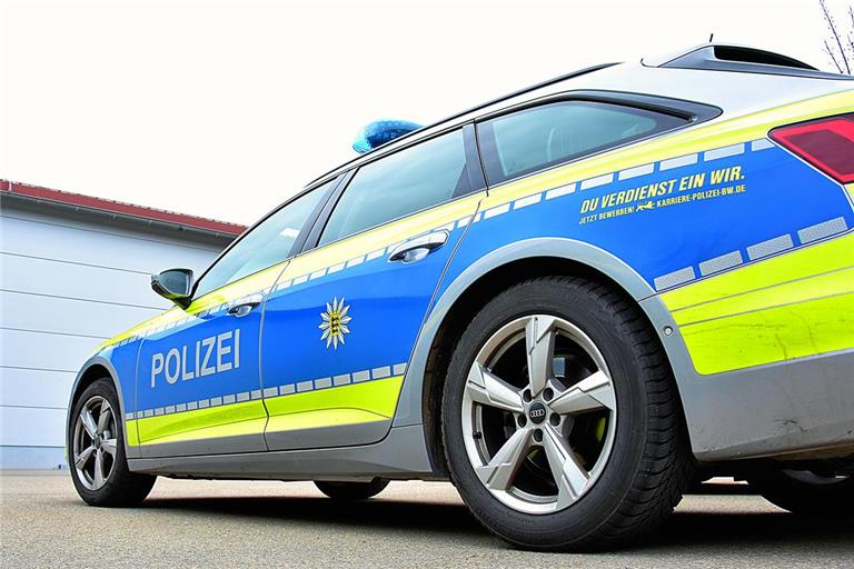 Die Polizei sucht Zeugen. Symbolfoto: Tobias Sellmaier
