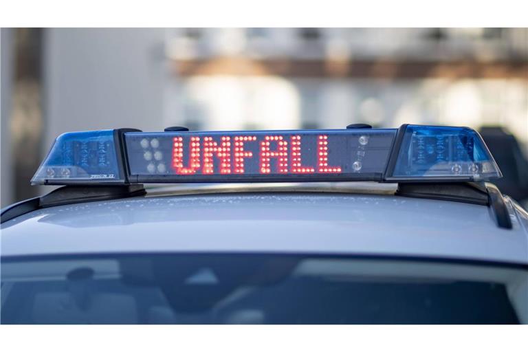 Die Polizei unterrichtet von einem kuriosen Unfall. (Symbolbild)