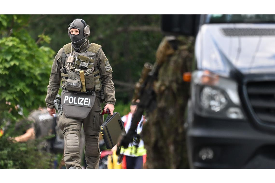 Die Polizei war am Dienstag in Rosengarten (Kreis Schwäbisch Hall) zu einem größeren Einsatz ausgerückt.