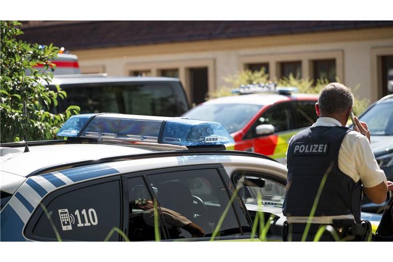 Die Polizei war mit einem Großaufgebot vor Ort.