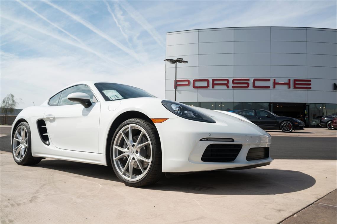 Warum fällt die Porsche-Aktie? Die Porsche-Aktie fällt unter 50 Euro. Erfahren Sie hier die Gründe für den Kursrückgang, aktuelle Analystenmeinungen und was Anleger jetzt wissen sollten.