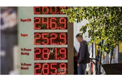 Die Preise an den Tankstellen eilen von Rekord zu Rekord.