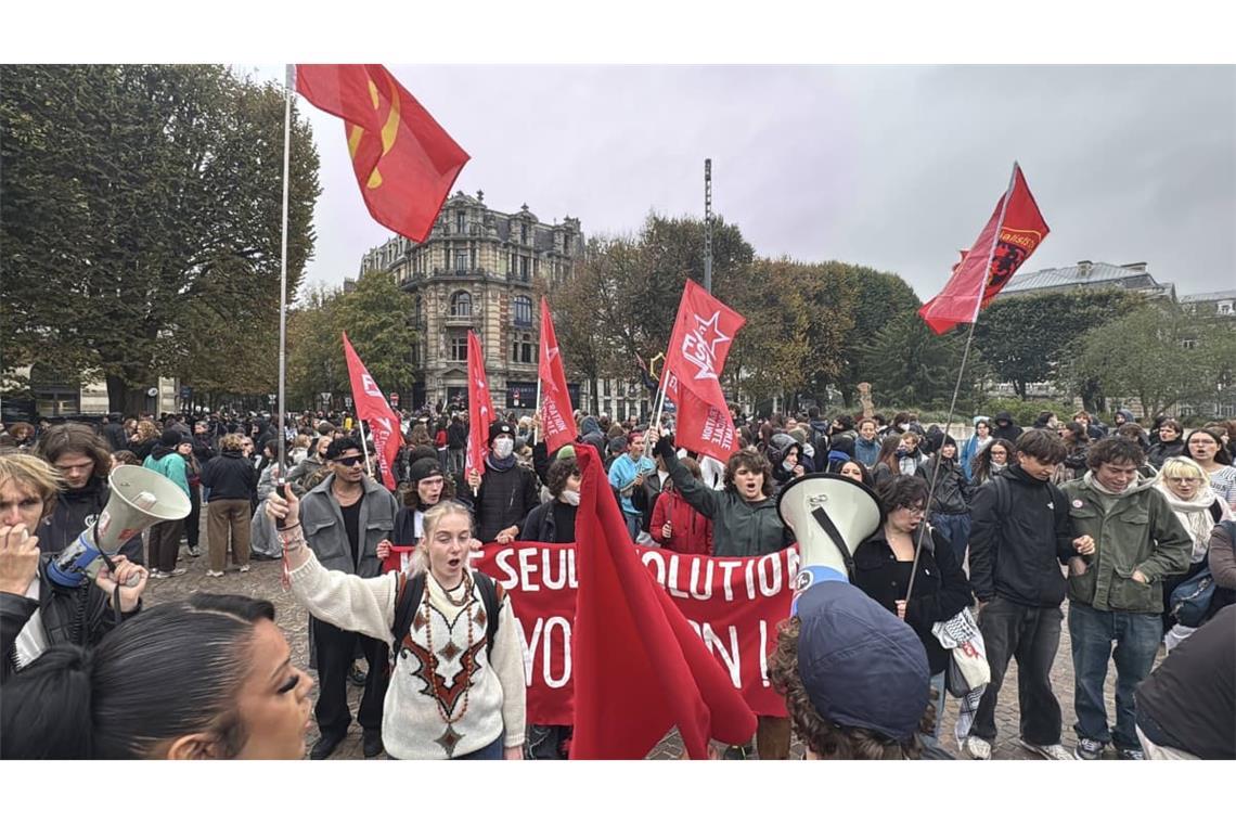 Die Protedste gingen auch am 20. Oktober weiter - wie hier in Lille.