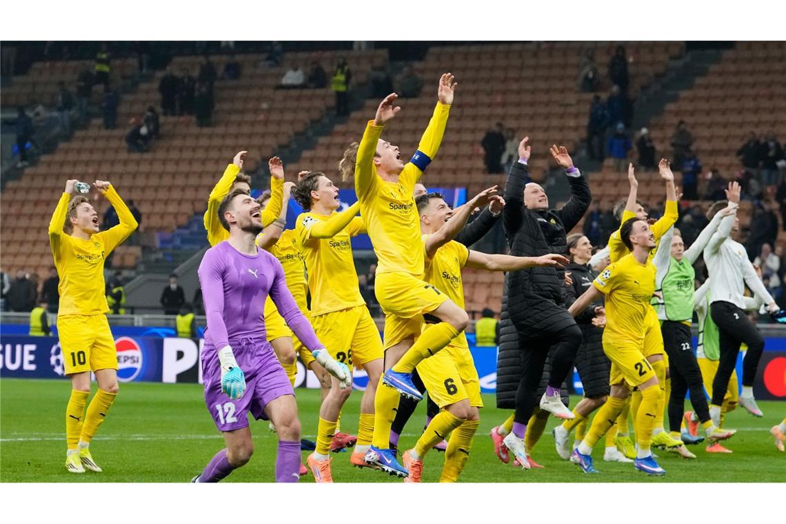 Die Ränge der italienischen Fans waren schon leer, da feierten die siegreichen Norweger noch.