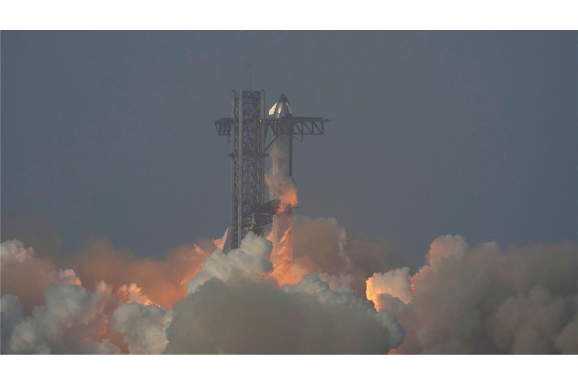 Panne bei „Starship“-Test: Rakete explodiert vor dem Start Die Rakete explodierte beim Start. (Archivbild)
