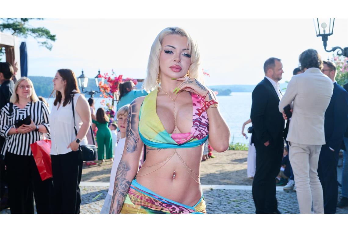 Rapperin äußert sich nach Hausdurchsuchung Die Rapperin Katja Krasavice