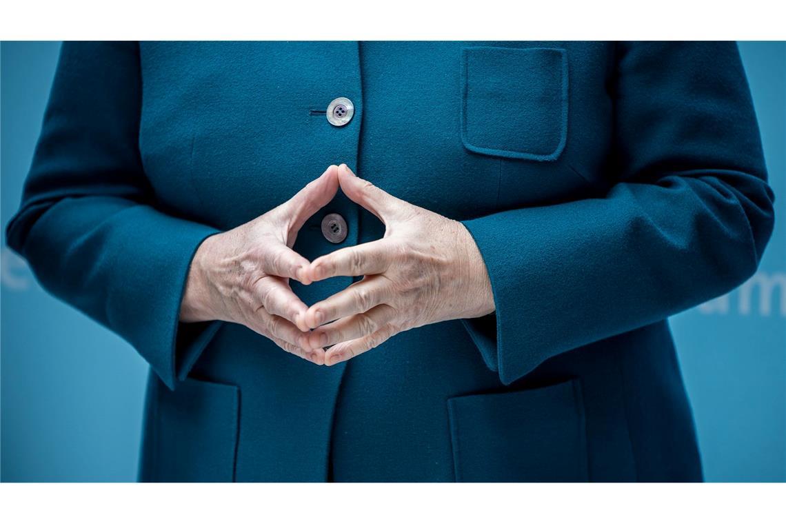 Die "Raute" war eine Art Markenzeichen der Kanzlerin Merkel. (Archivbild)