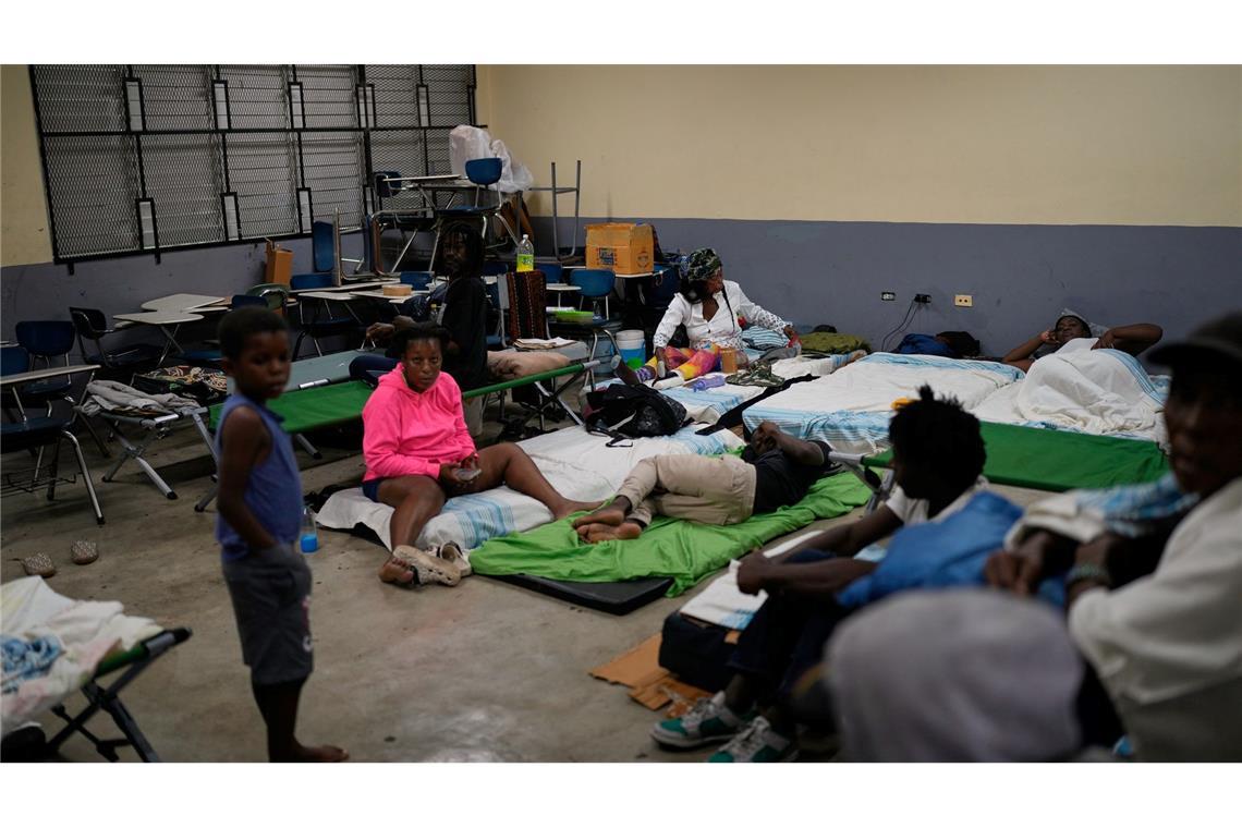 Hurrikan "Melissa" wütet auf Jamaika und steuert auf Kuba zu Die Regierung rief die gesamte Bevölkerung dazu auf, möglichst zu Hause zu bleiben.