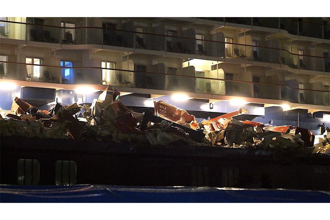 Die Rettungsboote sind zerstört.