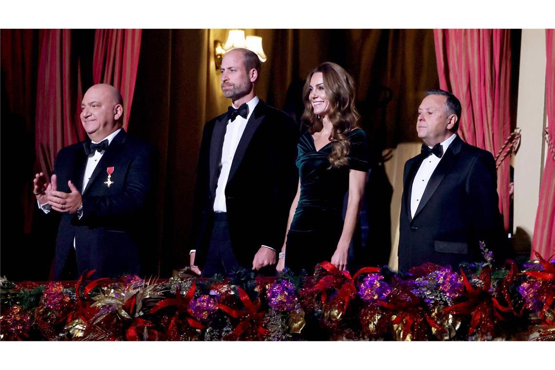 Die Royal Variety Performance hat eine lange Tradition – es gibt sie seit 1960. Mit dem Programm, das auch im Fernsehen übertragen wird, werden Spenden gesammelt.