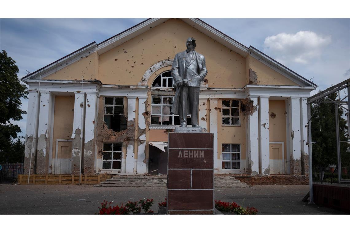Berichte über Verschüttete nach Bombeneinschlag in Sudscha Die russische Stadt Sudscha im Gebiet Kursk wird seit fast sechs Monaten von ukrainischen Soldaten kontrolliert. (Archivbild)