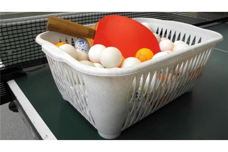 Die Saison läuft und Tischtennisbälle werden wieder kräftig gebraucht.