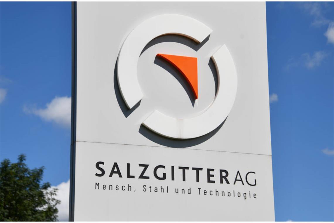 Die Salzgitter-Aktie verzeichnet einen deutlichen Kursanstieg und erreicht ein Jahreshoch. Erfahren Sie, welche Faktoren den Aufschwung der Aktie begünstigen.