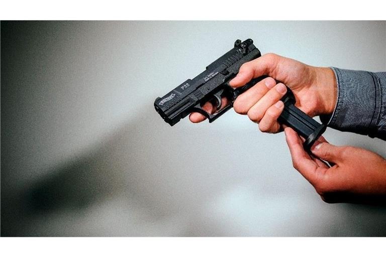 Die Schüsse wurden aus einer Schreckschusswaffe abgegeben. (Archivbild)