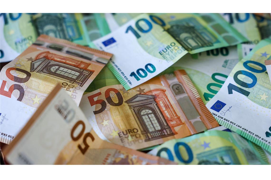 Die schwarz-rote Koalition hatte wegen der Preissteigerungen insbesondere im Energiesektor durch den Iran-Krieg Entlastungen für die Bürgerinnen und Bürger auf den Weg gebracht.