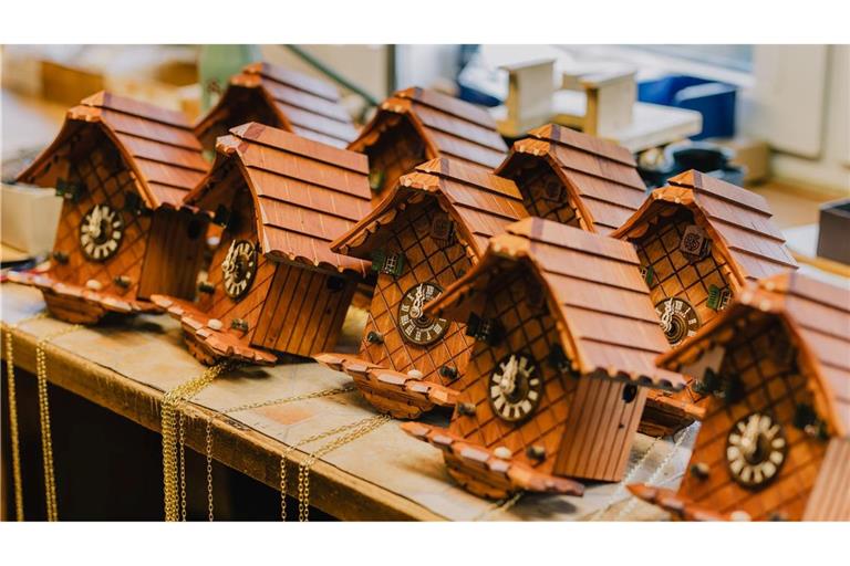 Die Schwarzwälder Kuckucksuhr ist mögliche Kandidatin einer geschützte regionalen Herkunftsbezeichnung. (Archiv)