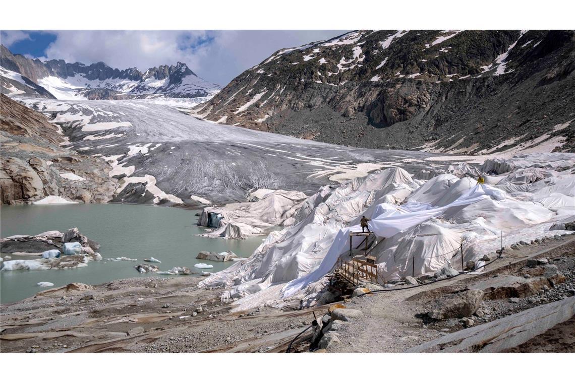 Wenig Schnee, viel Hitze: Gletscher schrumpfen weiter Die Schweizer Gletscher haben innerhalb von zehn Jahren ein Viertel ihrer Eismasse verloren (Archivbild)