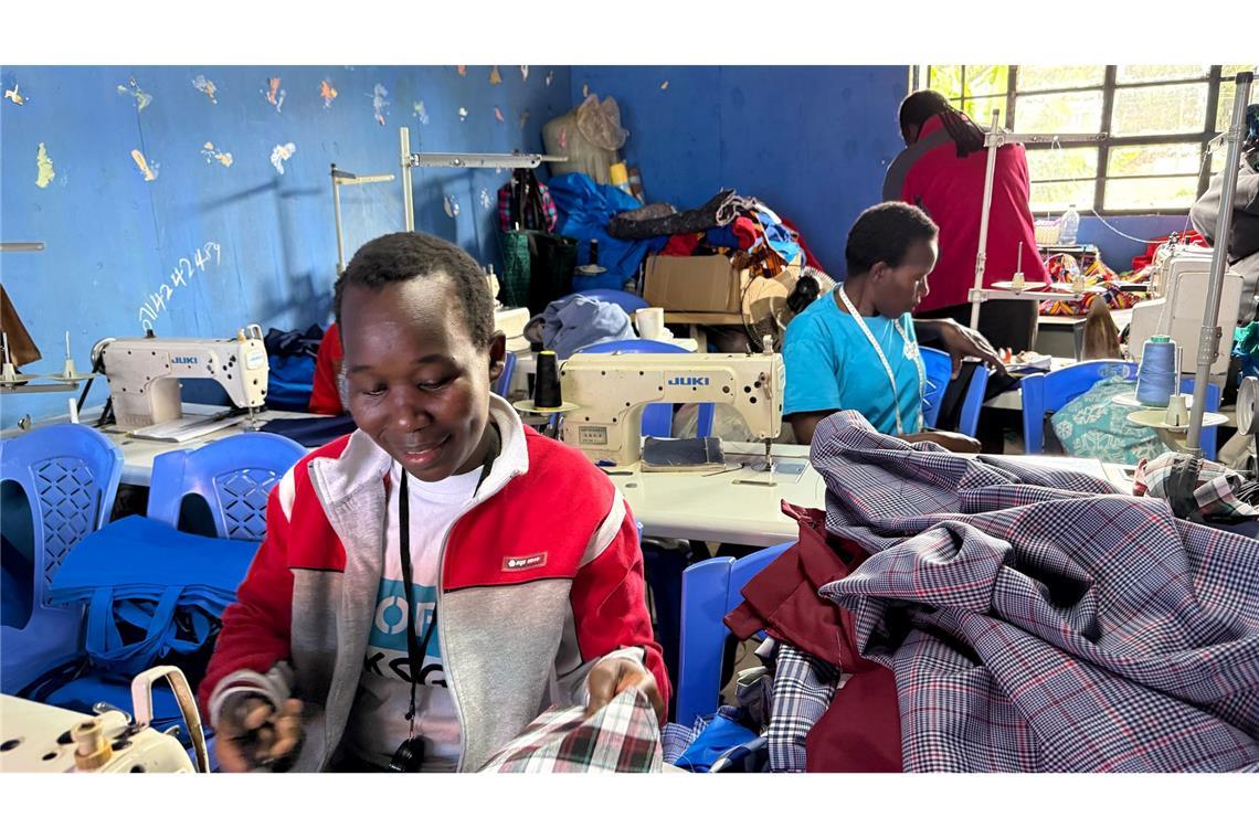 Die Selbsthilfeorganisation Shofco bietet Slumbewohnerinnen Ausbildungskurse als Näherin und Business-Training, um ihnen den Schritt in die Selbstständigkeit zu erleichtern. (Archivbild)