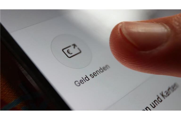 Die Smartphone-Bank N26 schließt sich der neuen europäischen Bezahllösung Wero an. (Symbolbild)