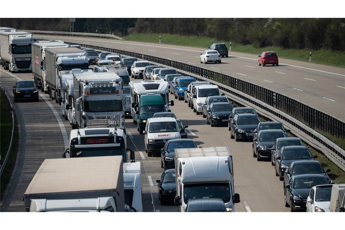 Klimastrafen: EU-Staaten wollen mehr Zeit für Autobauer Die sogenannten Flottengrenzwerte haben sich mit Beginn des Jahres verschärft. (Symbolbild)