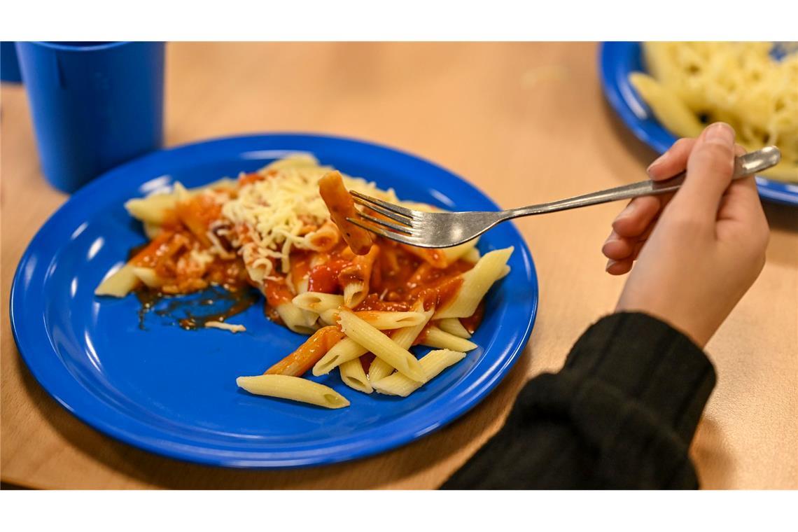 SPD-Generalsekretär will kostenfreies Mittagessen in Schulen Die SPD will ein kostenfreies Mittagessen in den Schulen einführen. (Symbolbild)
