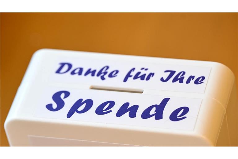 Die Spendenbereitschaft mancher Menschen geht offenbar zurück. (Symbolbild)