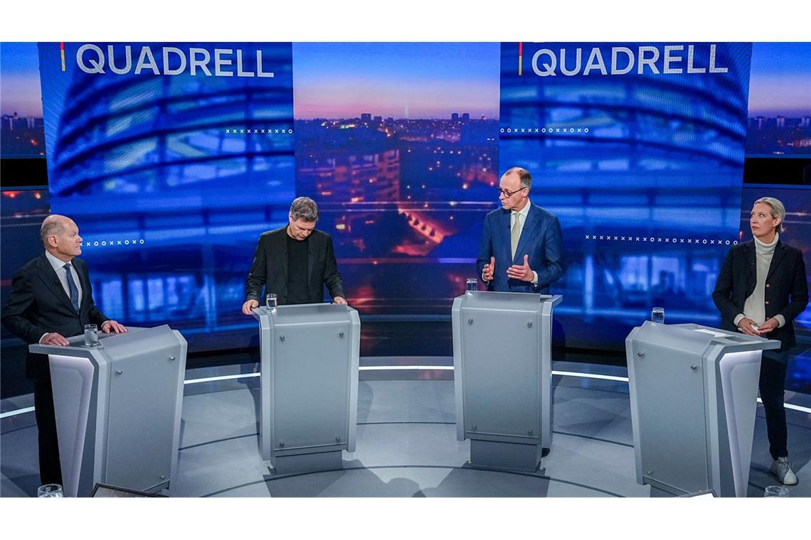 Wem nützen die TV-Debatten? Die Spitzenkandidaten im Quadrell: Olaf Scholz (SPD), Robert Habeck (Grüne), Friedrich Merz (CDU) und Alice Weidel (AfD).